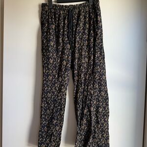 Urban Outfitters Black and Gold Patterned Pants